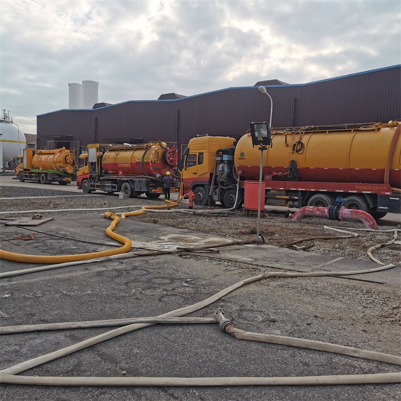 鄂州污水池清理